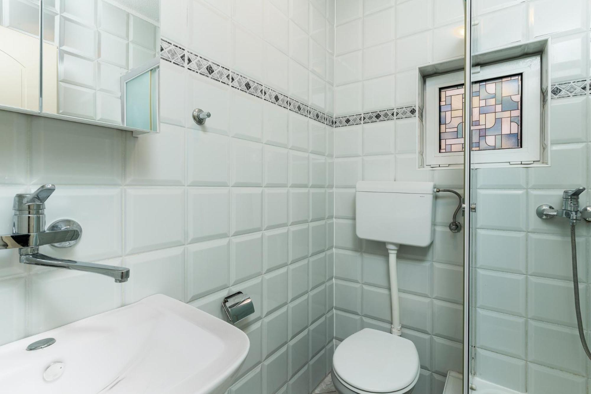 Sun Guest House بودفا المظهر الخارجي الصورة