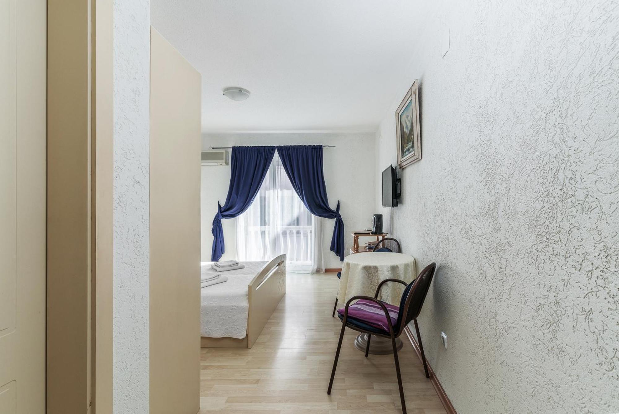 Sun Guest House بودفا المظهر الخارجي الصورة