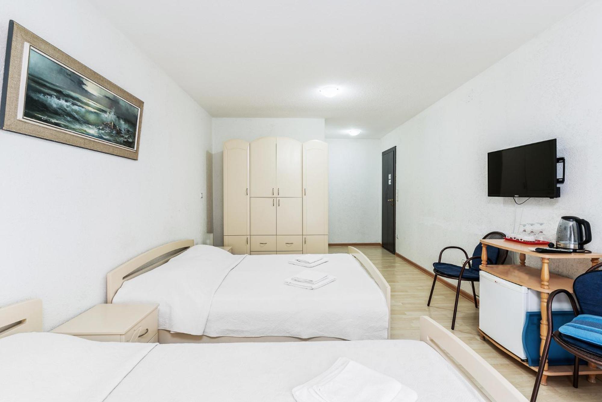 Sun Guest House بودفا المظهر الخارجي الصورة